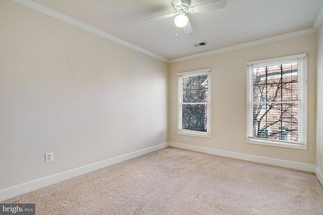 2505 GADSBY PL, Alexandria, VA 22311