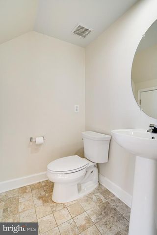 2505 GADSBY PL, Alexandria, VA 22311