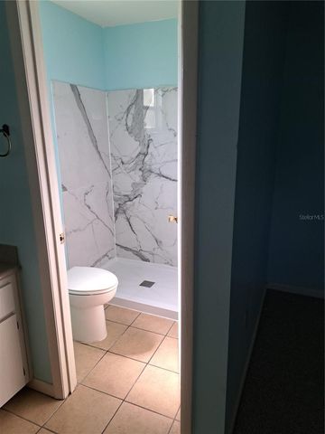 5618 ROSEWALL CIRCLE, Leesburg, FL 34748