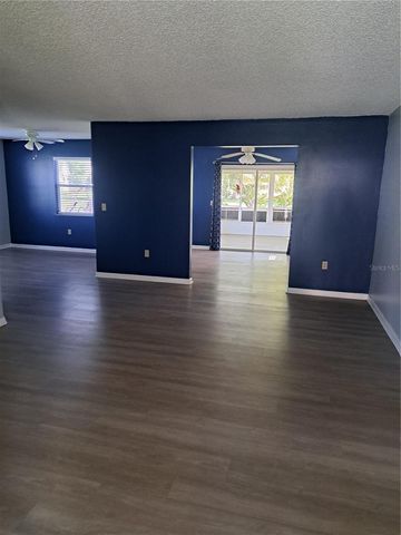 5618 ROSEWALL CIRCLE, Leesburg, FL 34748