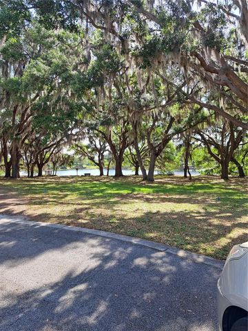 5618 ROSEWALL CIRCLE, Leesburg, FL 34748