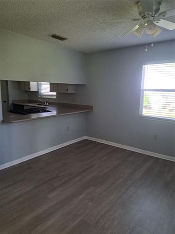 5618 ROSEWALL CIRCLE, Leesburg, FL 34748