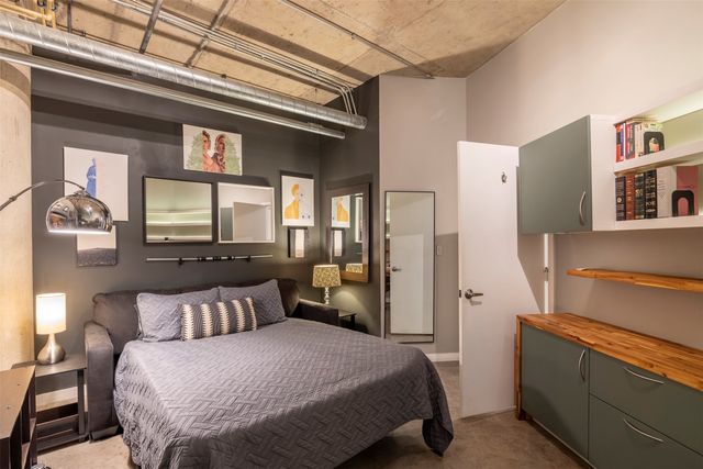 1001 Belleview Street 707, Dallas, TX 75215