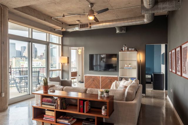 1001 Belleview Street 707, Dallas, TX 75215