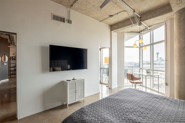 1001 Belleview Street 707, Dallas, TX 75215