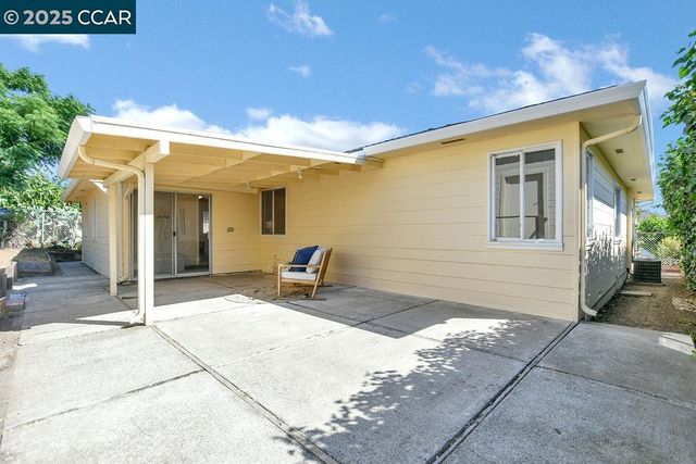 80 Water Street, Bay Point, CA 94565