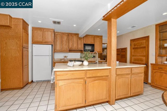 80 Water Street, Bay Point, CA 94565