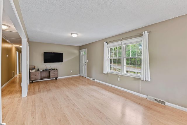 1007 Hiawatha Drive, Anderson, SC 29621