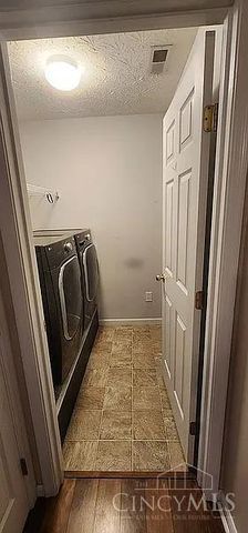 1567 Apple Tree Drive, Batavia Twp, OH 45102