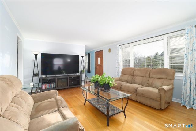 3 Pamela Drive, Wallingford, CT 06492