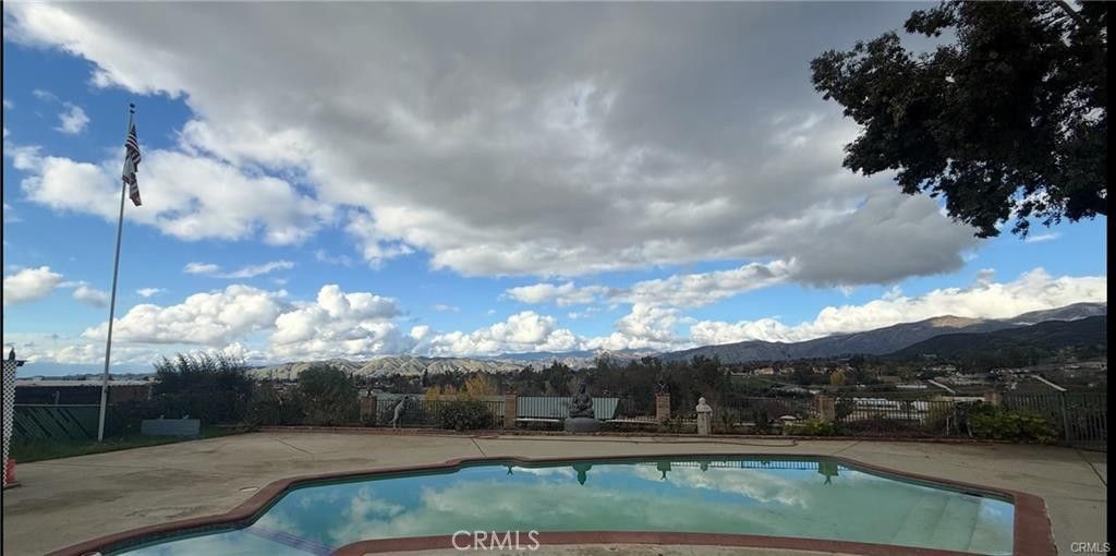 Image 39 of property listing at 13288 Bryant, Yucaipa, CA 92399