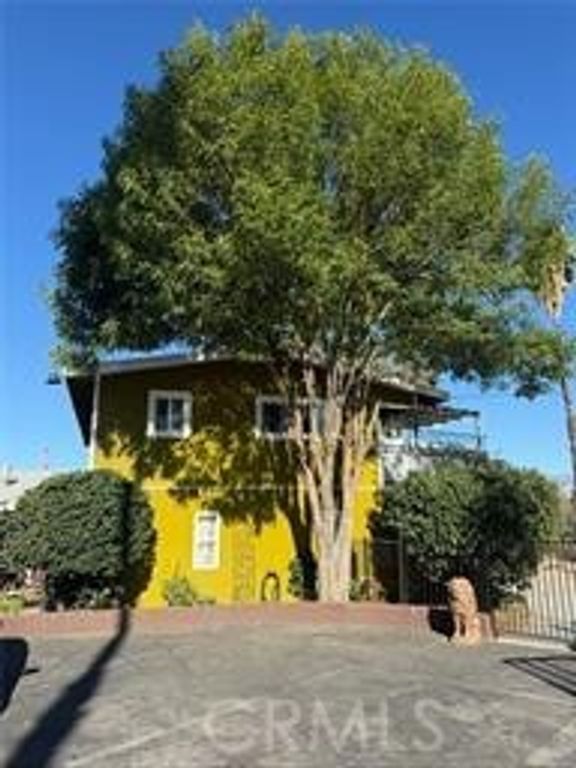 Image 4 of property listing at 13288 Bryant, Yucaipa, CA 92399