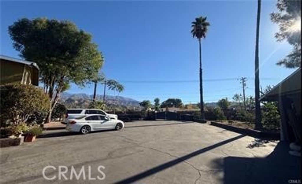 Image 5 of property listing at 13288 Bryant, Yucaipa, CA 92399