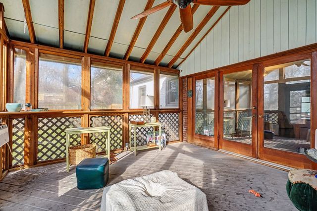 908 Broadmoor Dr, Nashville, TN 37216