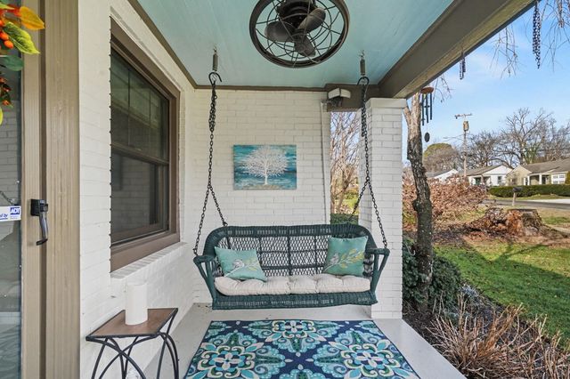 908 Broadmoor Dr, Nashville, TN 37216