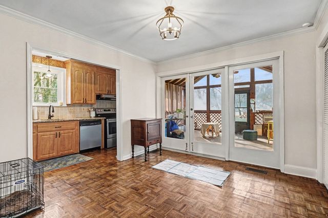 908 Broadmoor Dr, Nashville, TN 37216