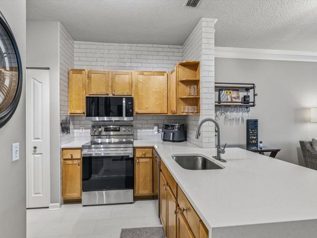 4207 S DALE MABRY HIGHWAY 8308, Tampa, FL 33611