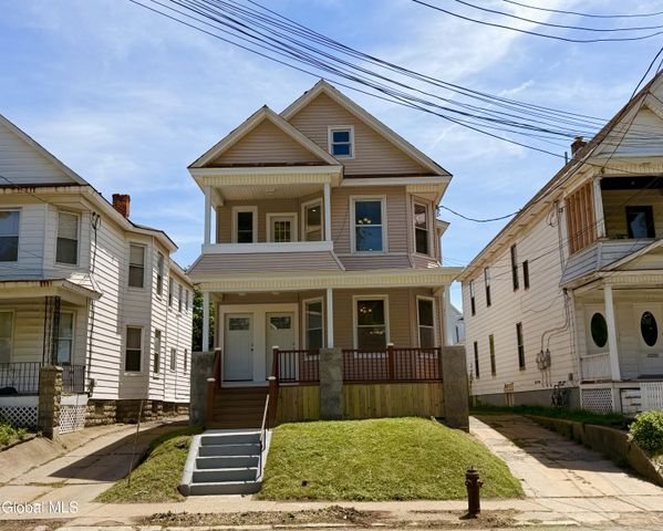534 N Brandywine Avenue, Schenectady, NY 12308