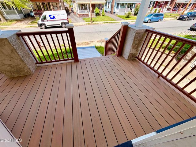 534 N Brandywine Avenue, Schenectady, NY 12308