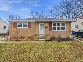 23530 Blackett Avenue, Warren, MI 48089