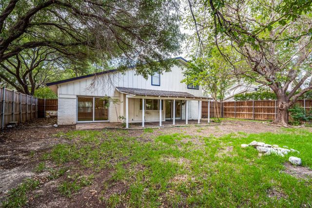 902 Firestone Lane, Richardson, TX 75080