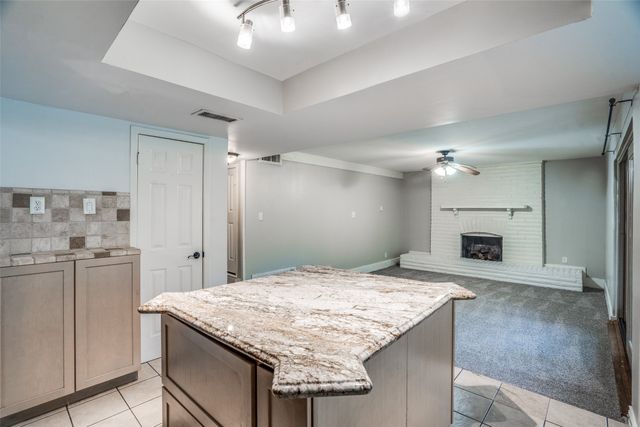 902 Firestone Lane, Richardson, TX 75080