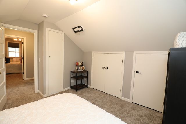 28W719 Barnes Avenue, West Chicago, IL 60185
