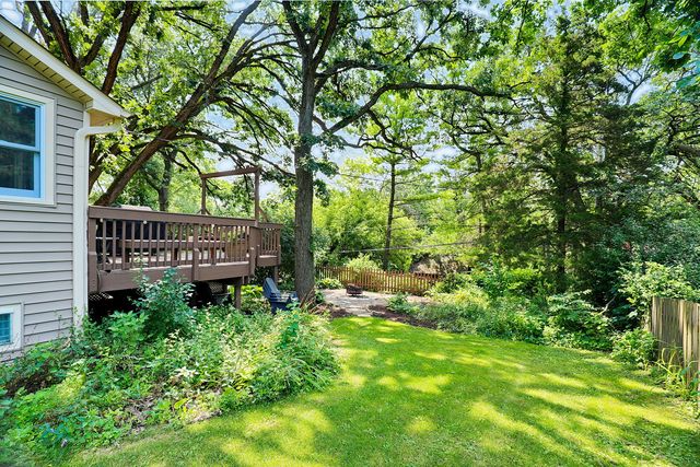 28W719 Barnes Avenue, West Chicago, IL 60185