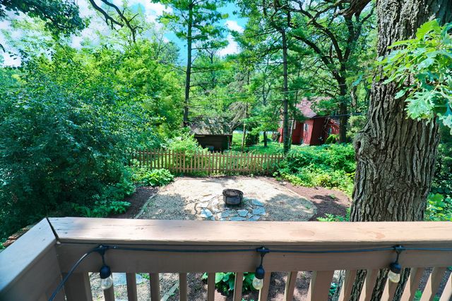 28W719 Barnes Avenue, West Chicago, IL 60185