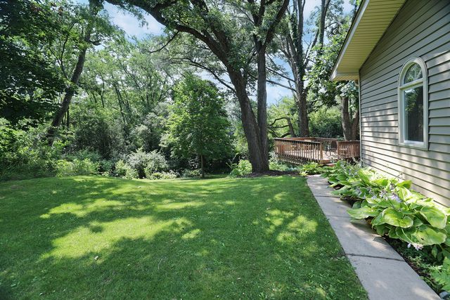 28W719 Barnes Avenue, West Chicago, IL 60185