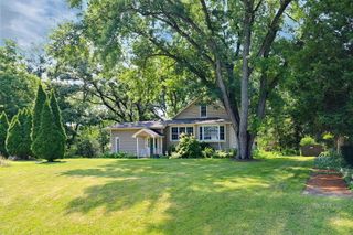 28W719 Barnes Avenue, West Chicago, IL 60185