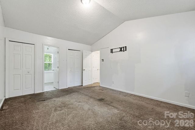 6719 Raeburn Lane, Charlotte, NC 28227