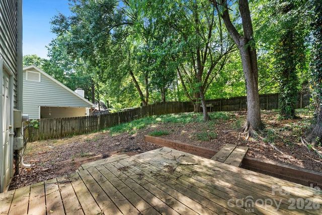 6719 Raeburn Lane, Charlotte, NC 28227