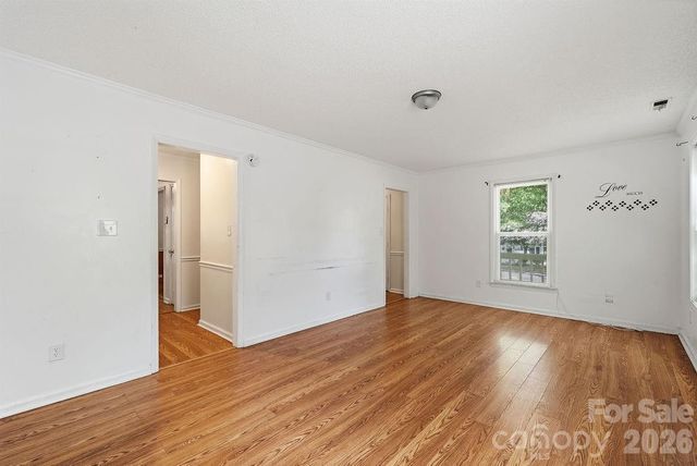 6719 Raeburn Lane, Charlotte, NC 28227