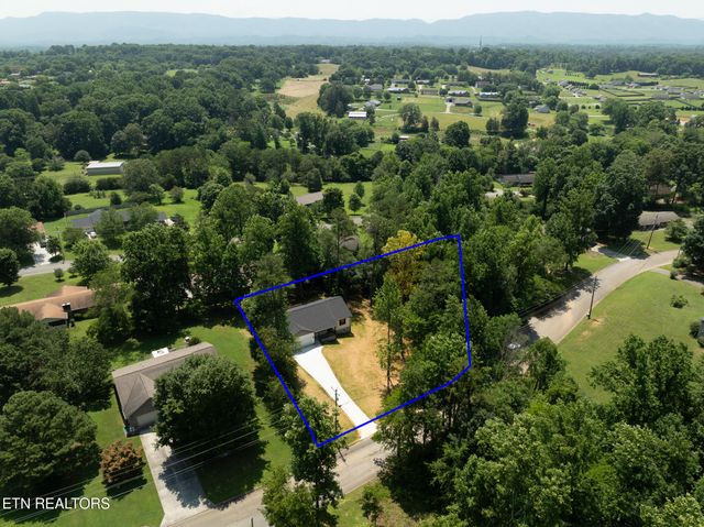 729 Whippoorwill Circle, Seymour, TN 37865