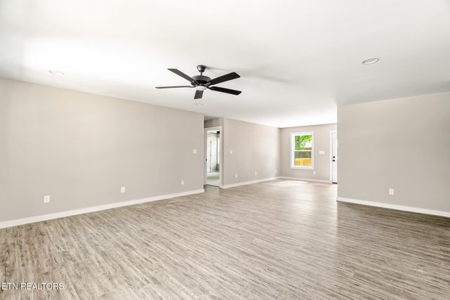 729 Whippoorwill Circle, Seymour, TN 37865