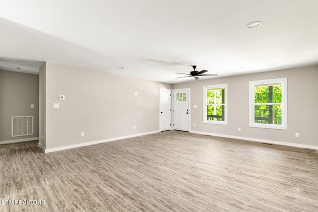 729 Whippoorwill Circle, Seymour, TN 37865
