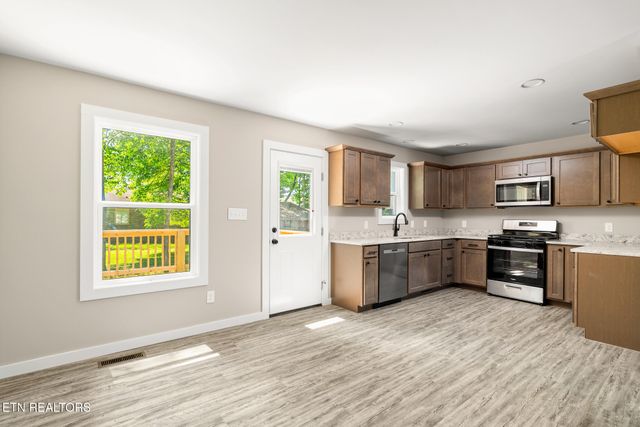729 Whippoorwill Circle, Seymour, TN 37865
