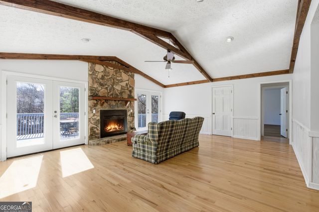 137 Pleasant Mountain Drive, Sky Valley, GA 30537