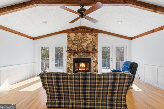 137 Pleasant Mountain Drive, Sky Valley, GA 30537