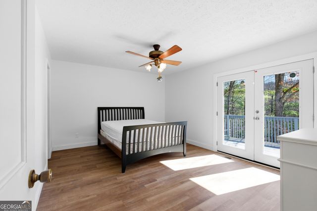 137 Pleasant Mountain Drive, Sky Valley, GA 30537