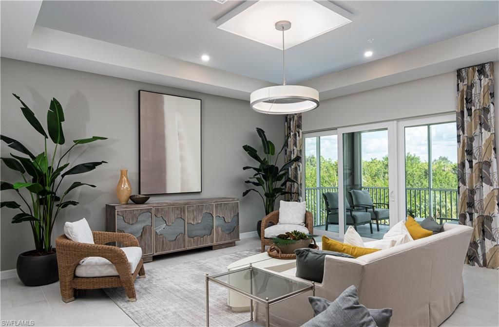 315 Indies DR W 202, NAPLES, FL 34114 — exterior