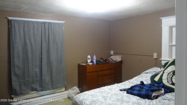614 N Butler Boulevard, Lansing, MI 48915