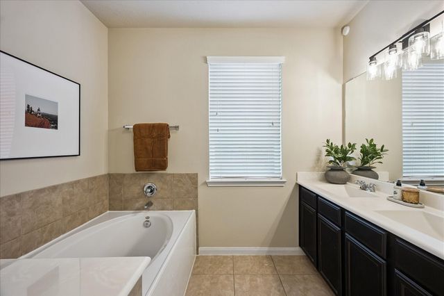 12918 Taper Reach Drive, Tomball, TX 77377