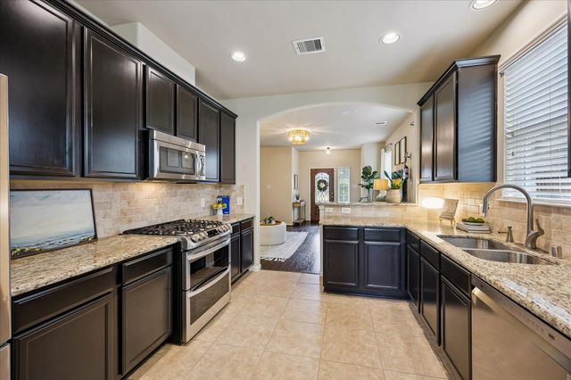 12918 Taper Reach Drive, Tomball, TX 77377