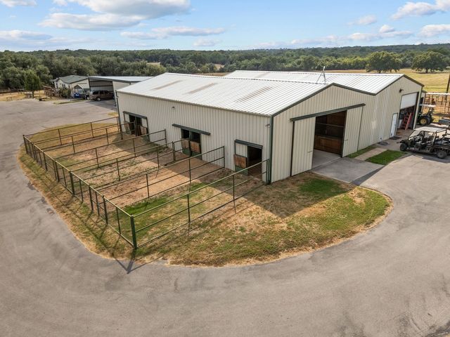 1770 Central Road, Weatherford, TX 76088