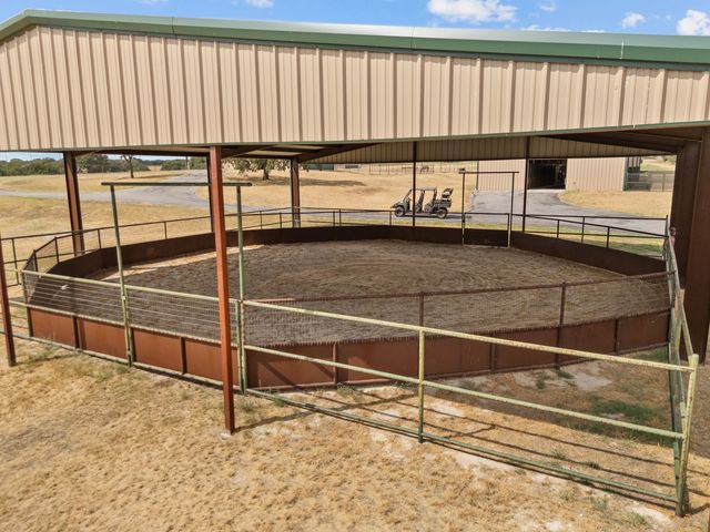 1770 Central Road, Weatherford, TX 76088