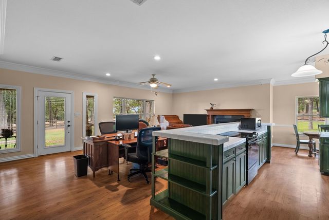 1770 Central Road, Weatherford, TX 76088