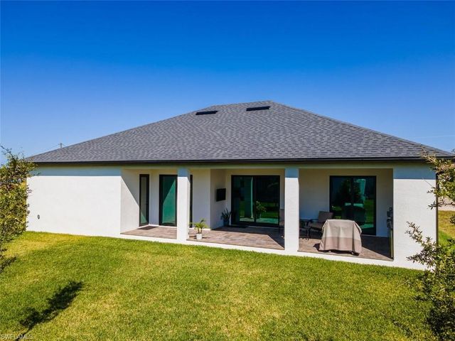4126 39th ST, Cape Coral, FL 33993