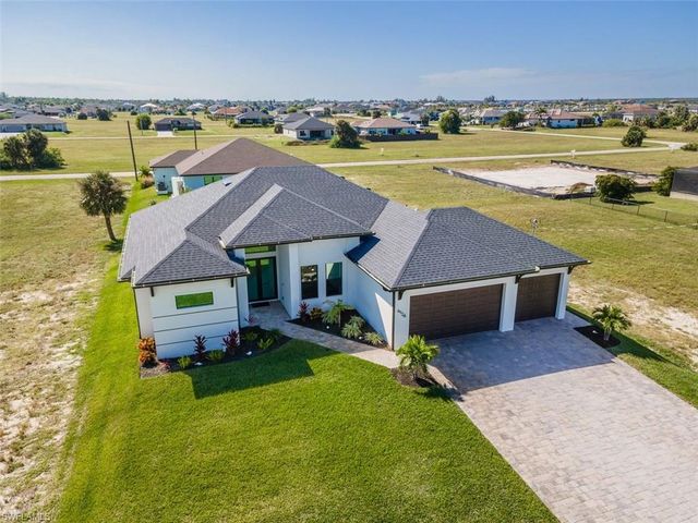 4126 39th ST, Cape Coral, FL 33993